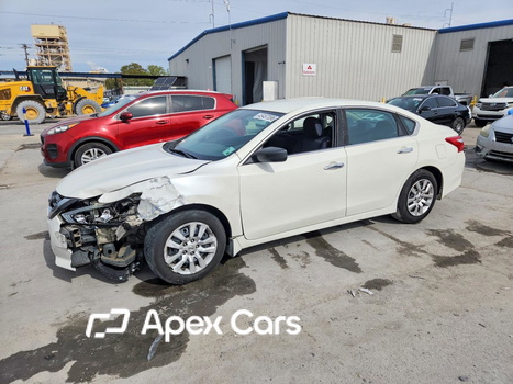 Nissan Altima 2017 - Image 1 of 13