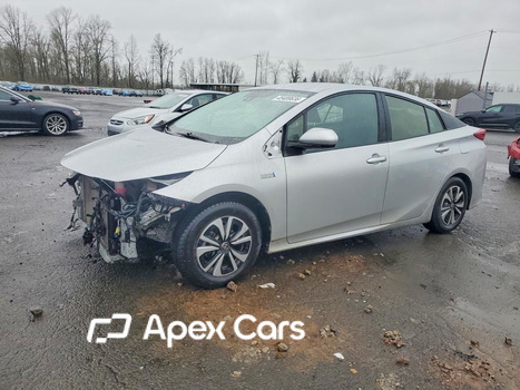 Toyota Prius 2017 - Image 1 of 13