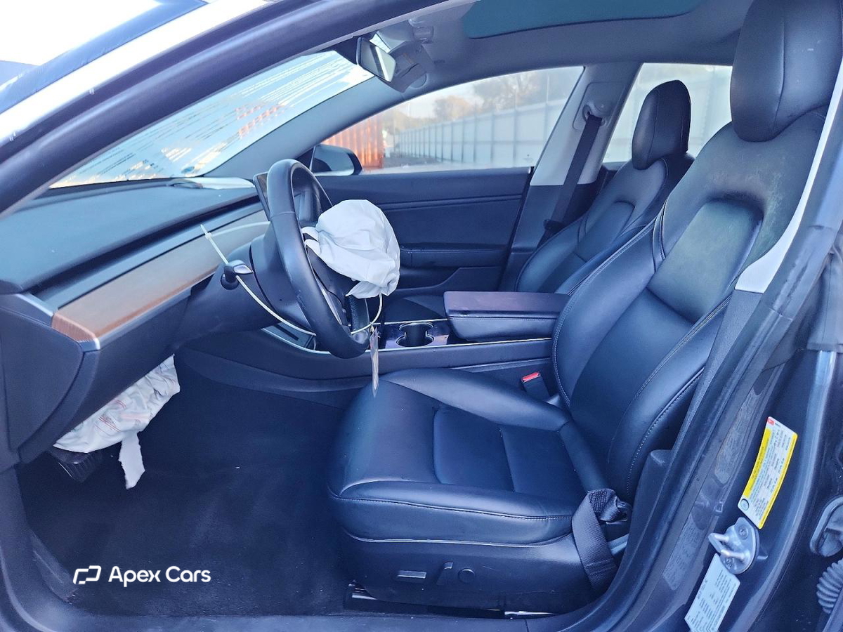 Tesla Model 3 2019