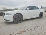 Chrysler 300 2016