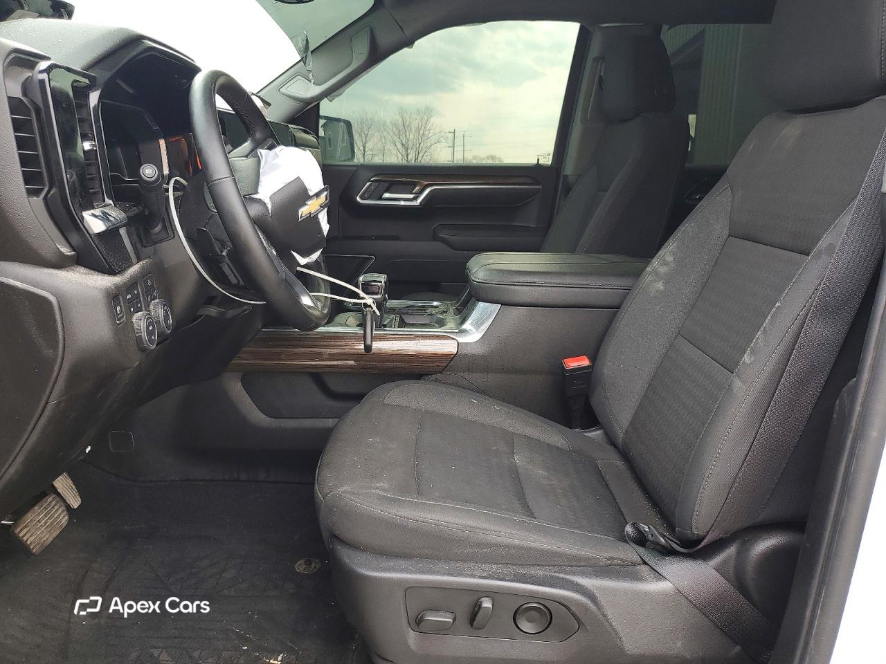 Chevrolet Silverado 2025