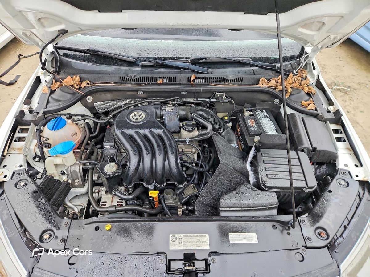 Volkswagen Jetta 2015