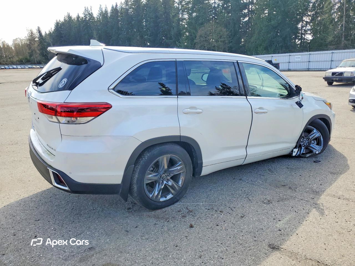 Toyota Highlander 2017