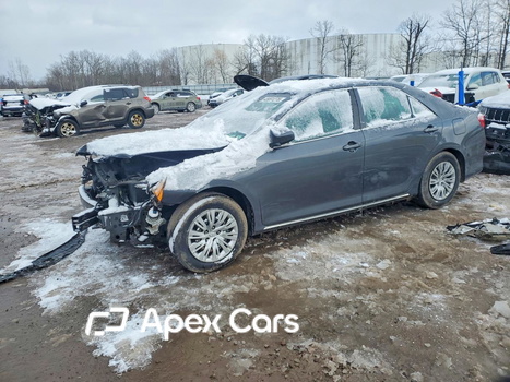 Toyota Camry 2012 - Image 1 of 14