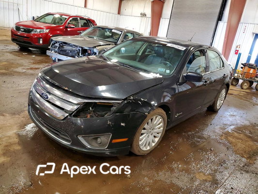 Ford Fusion 2010 - Image 1 of 13
