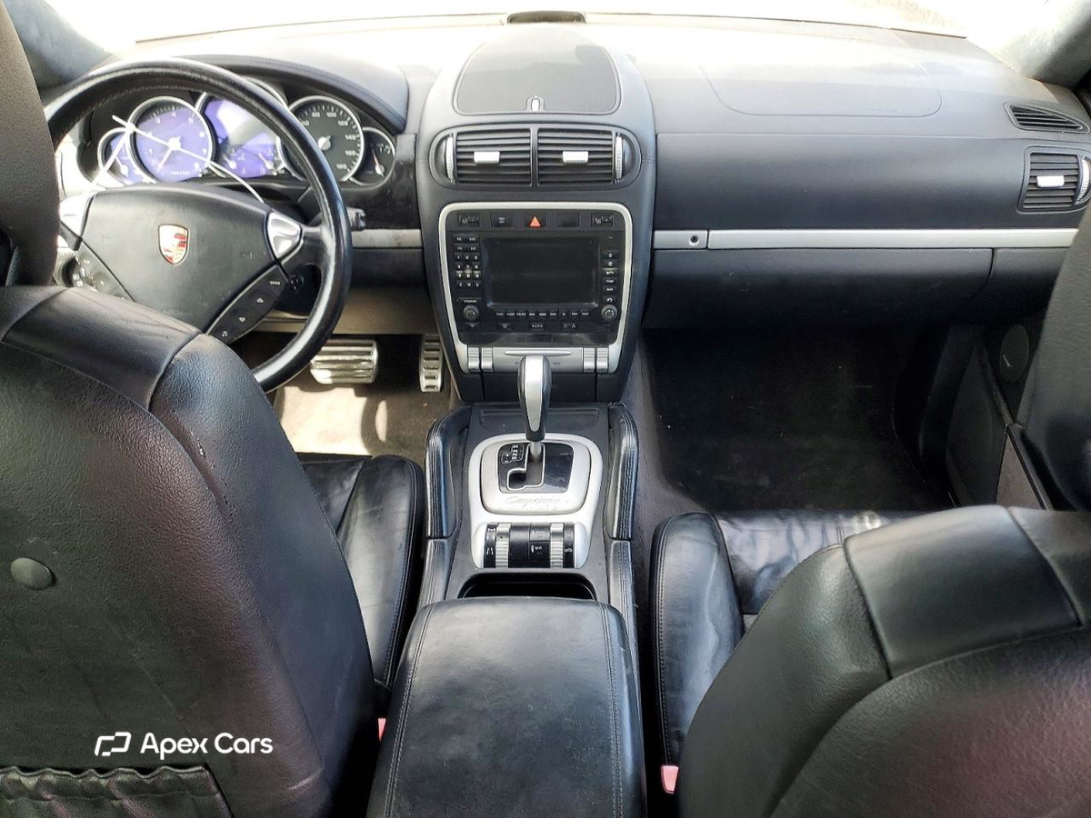 Porsche Cayenne 2004