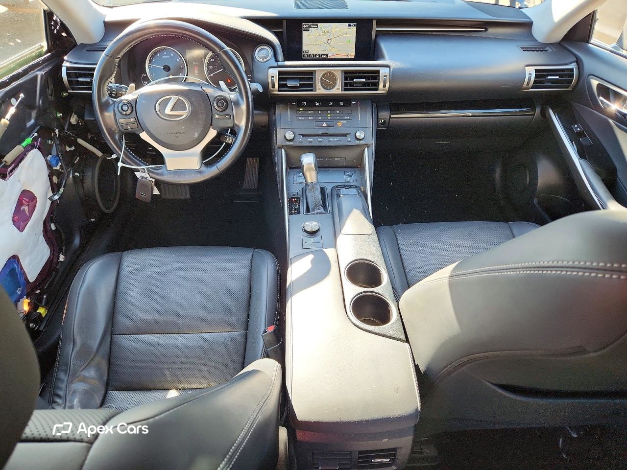 Lexus IS 2015