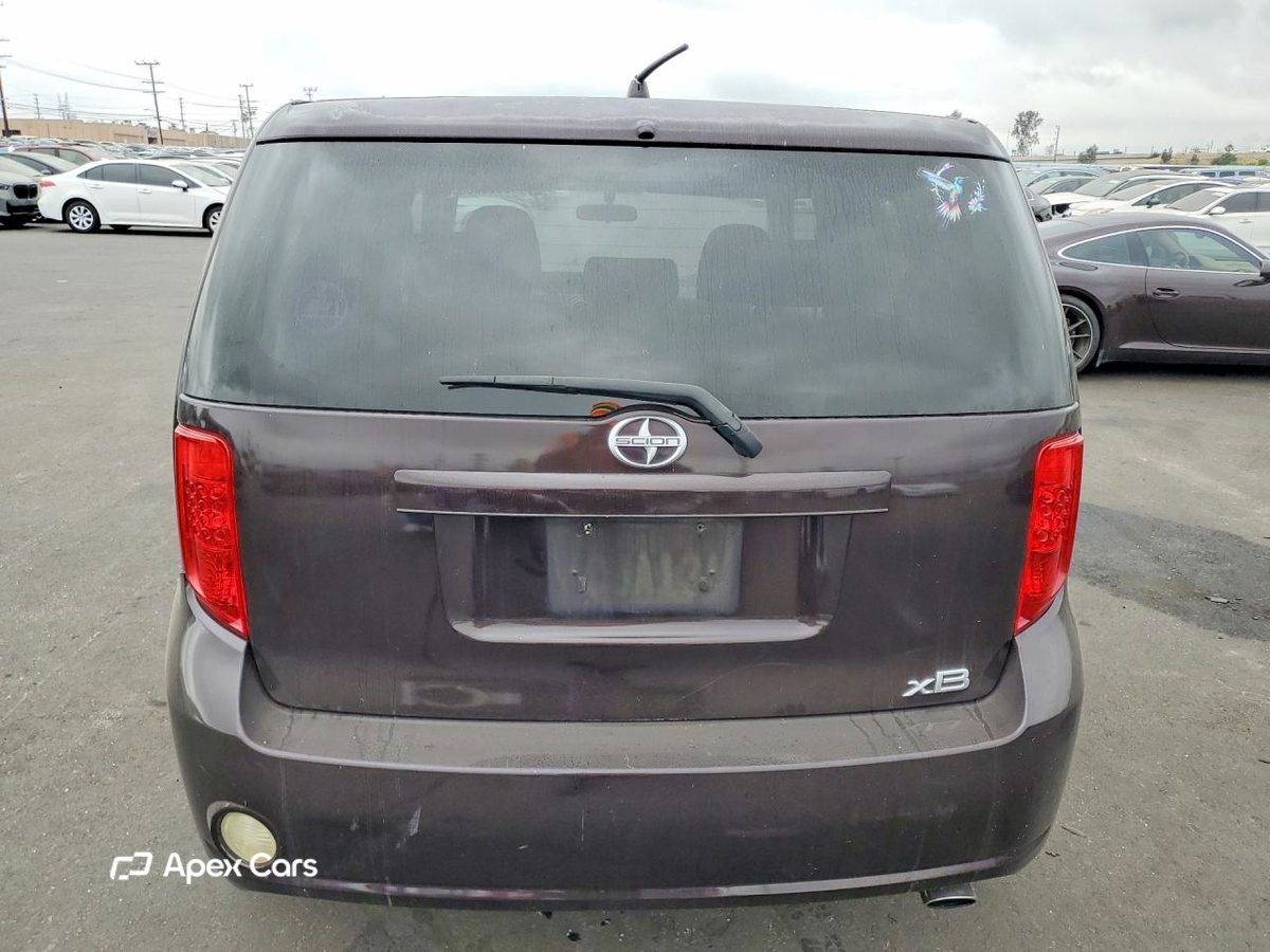 Scion xB 2008