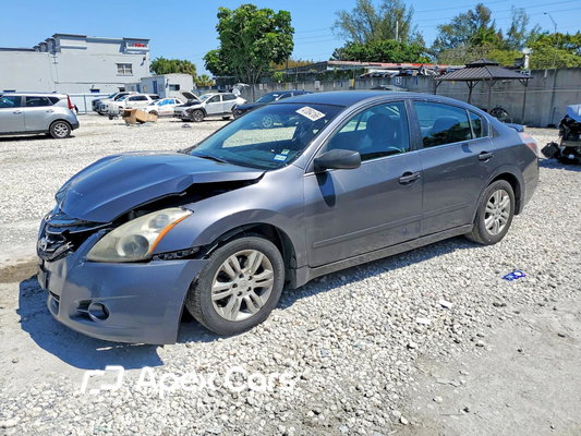 Nissan Altima 2012 - Image 1 of 13