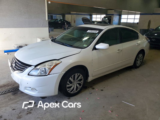 Nissan Altima 2012 - Image 1 of 12
