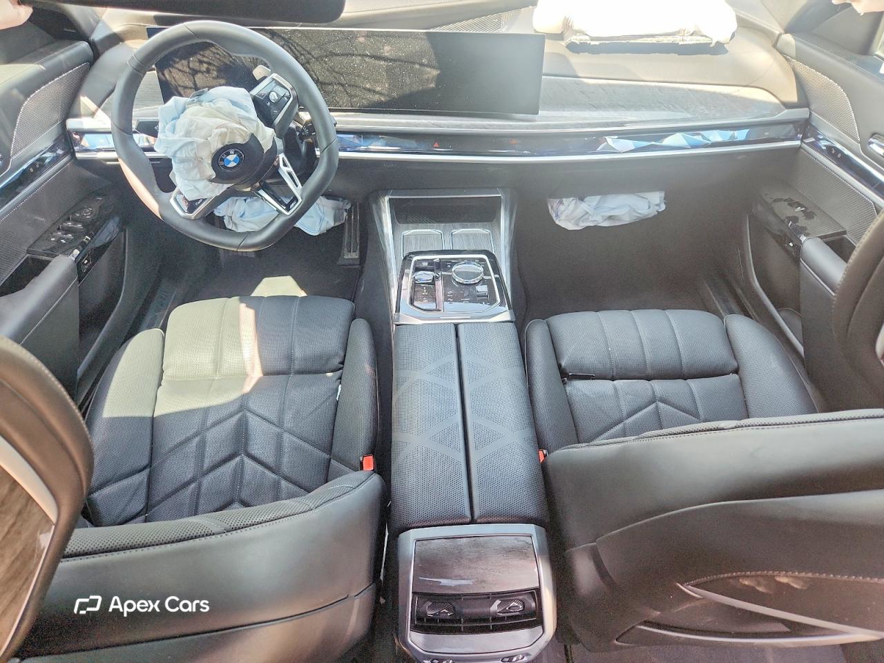 BMW Series 7 2025