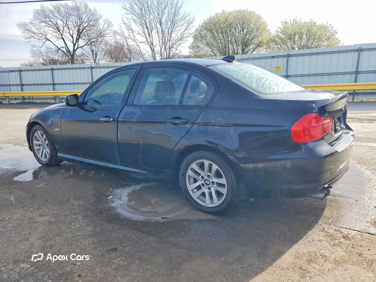 BMW Series 3 2011
