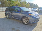 Toyota Sienna 2016