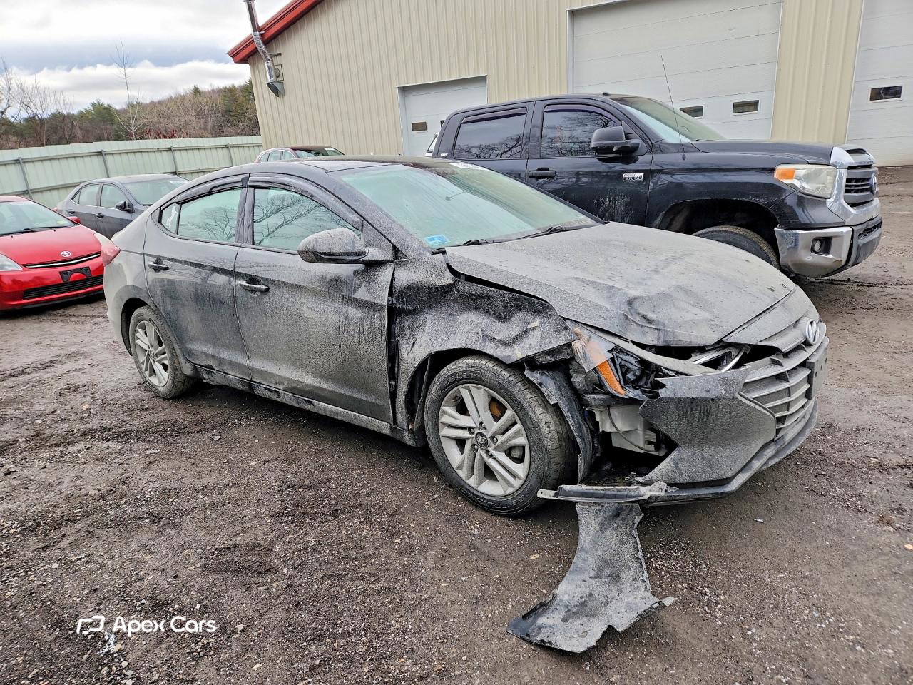 Hyundai Elantra 2020