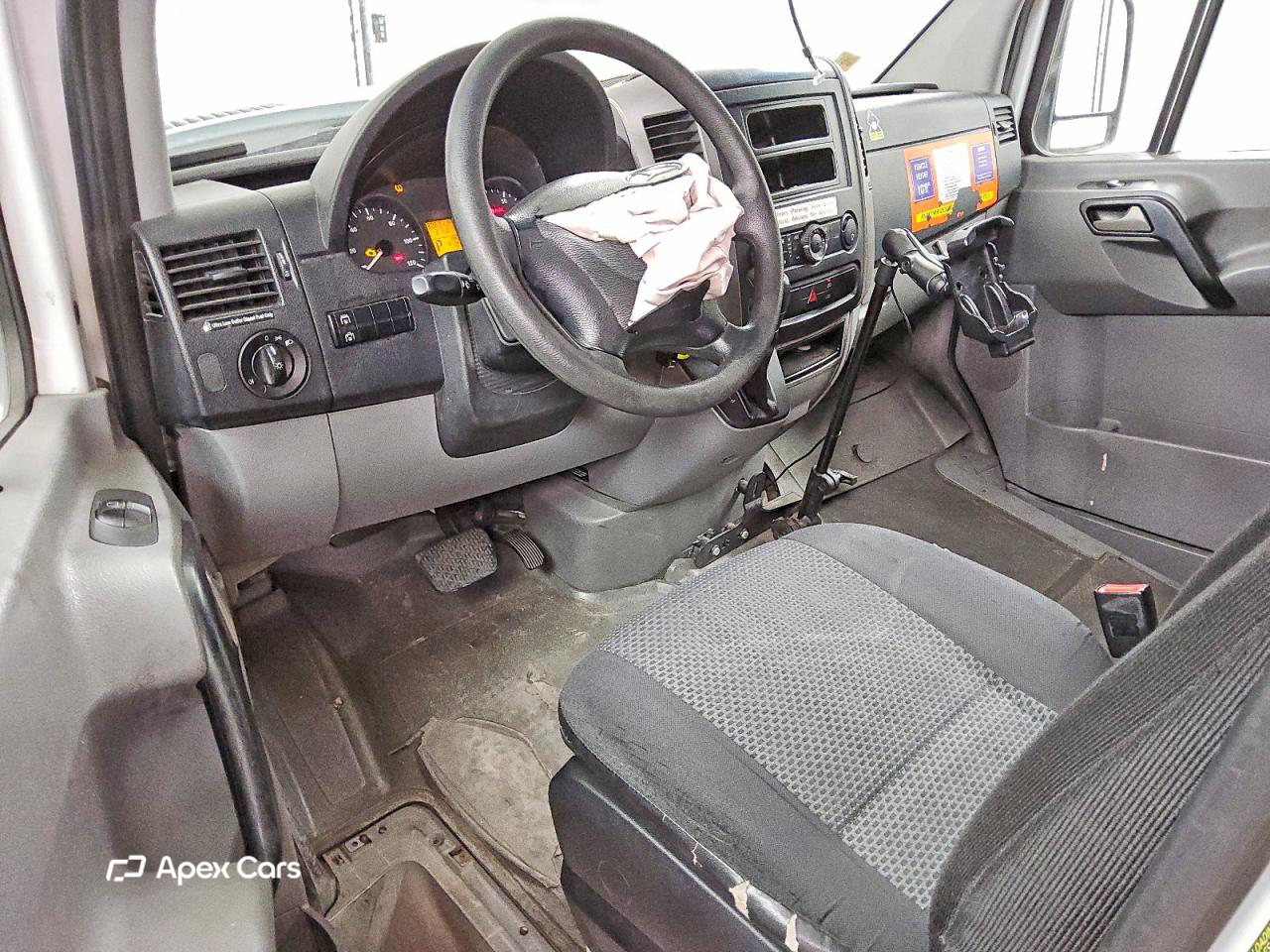 Mercedes-Benz Sprinter 2012