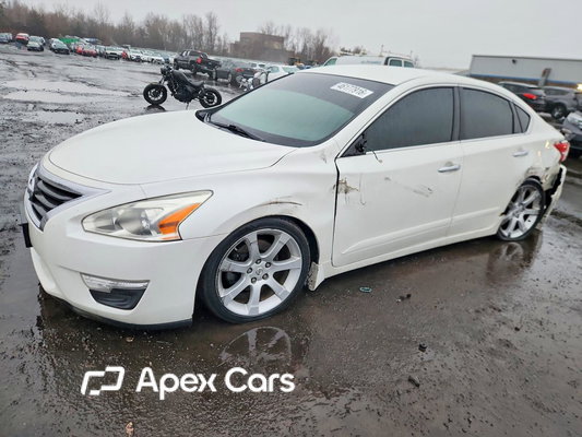 Nissan Altima 2015 - Image 1 of 13