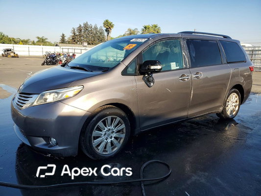 Toyota Sienna 2016 - Image 1 of 14