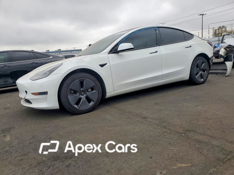 Tesla Model 3 2023 - Image 1 of 13