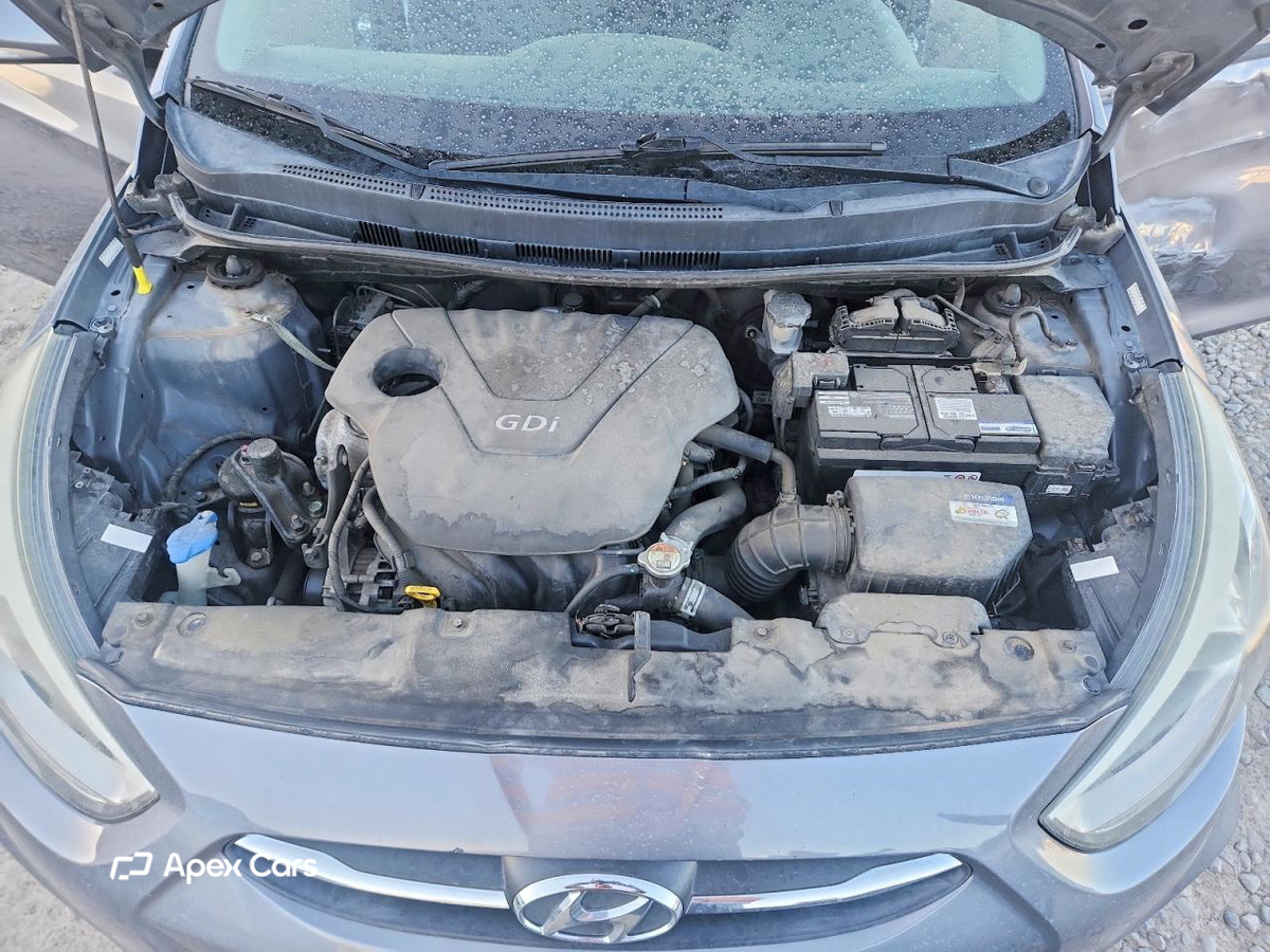 Hyundai Accent 2015