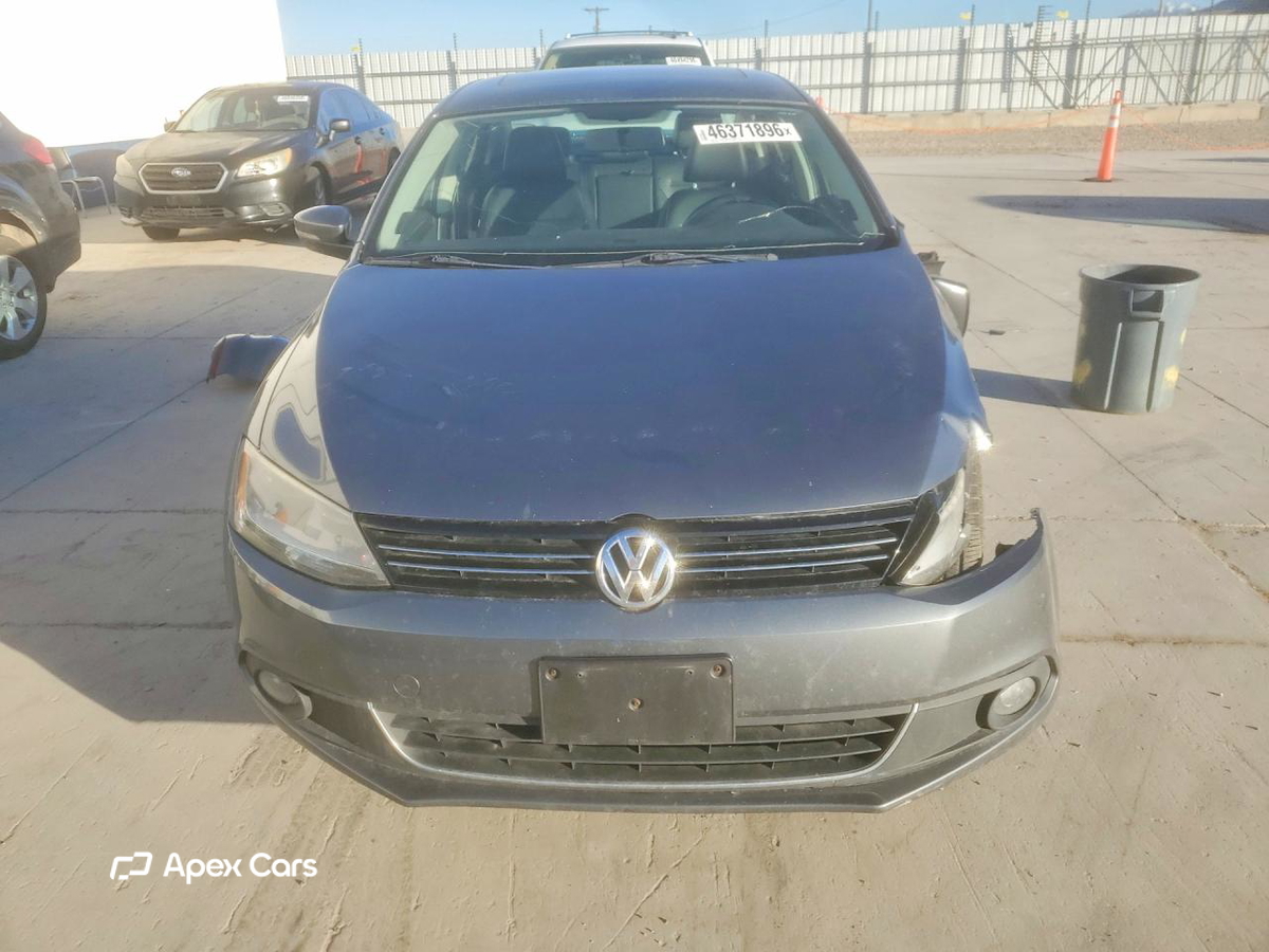 Volkswagen Jetta 2014