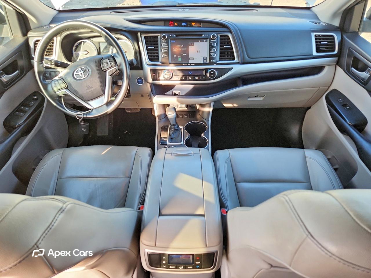 Toyota Highlander 2018
