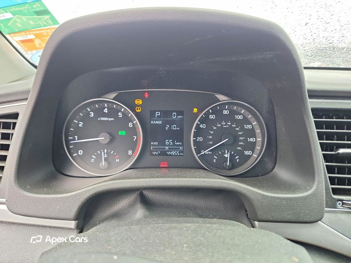 Hyundai Elantra 2018