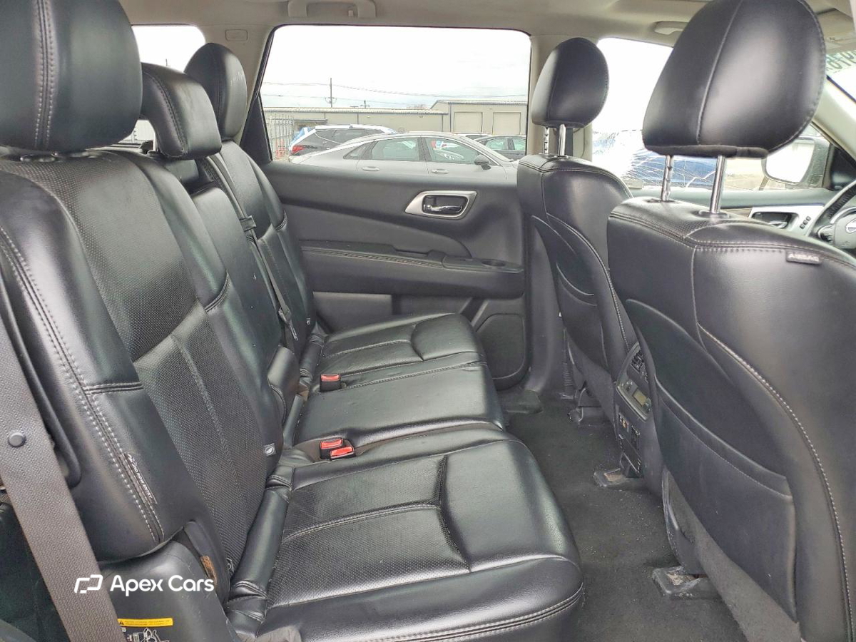 Nissan Pathfinder 2019