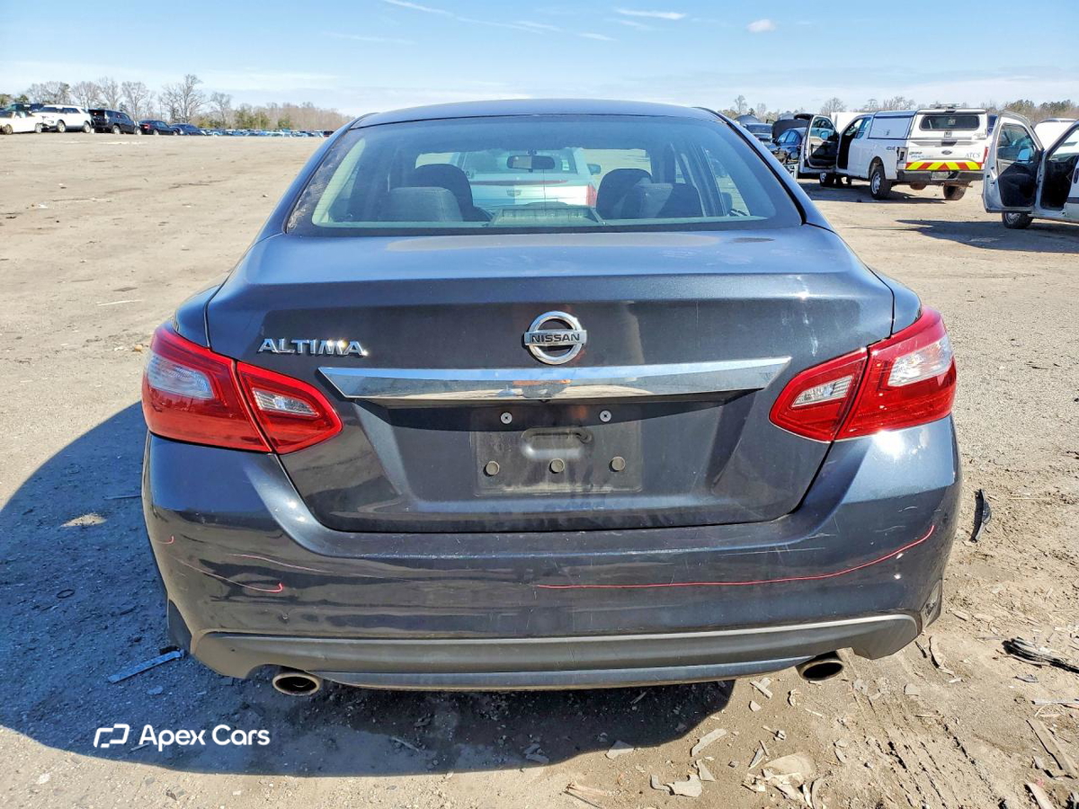 Nissan Altima 2018