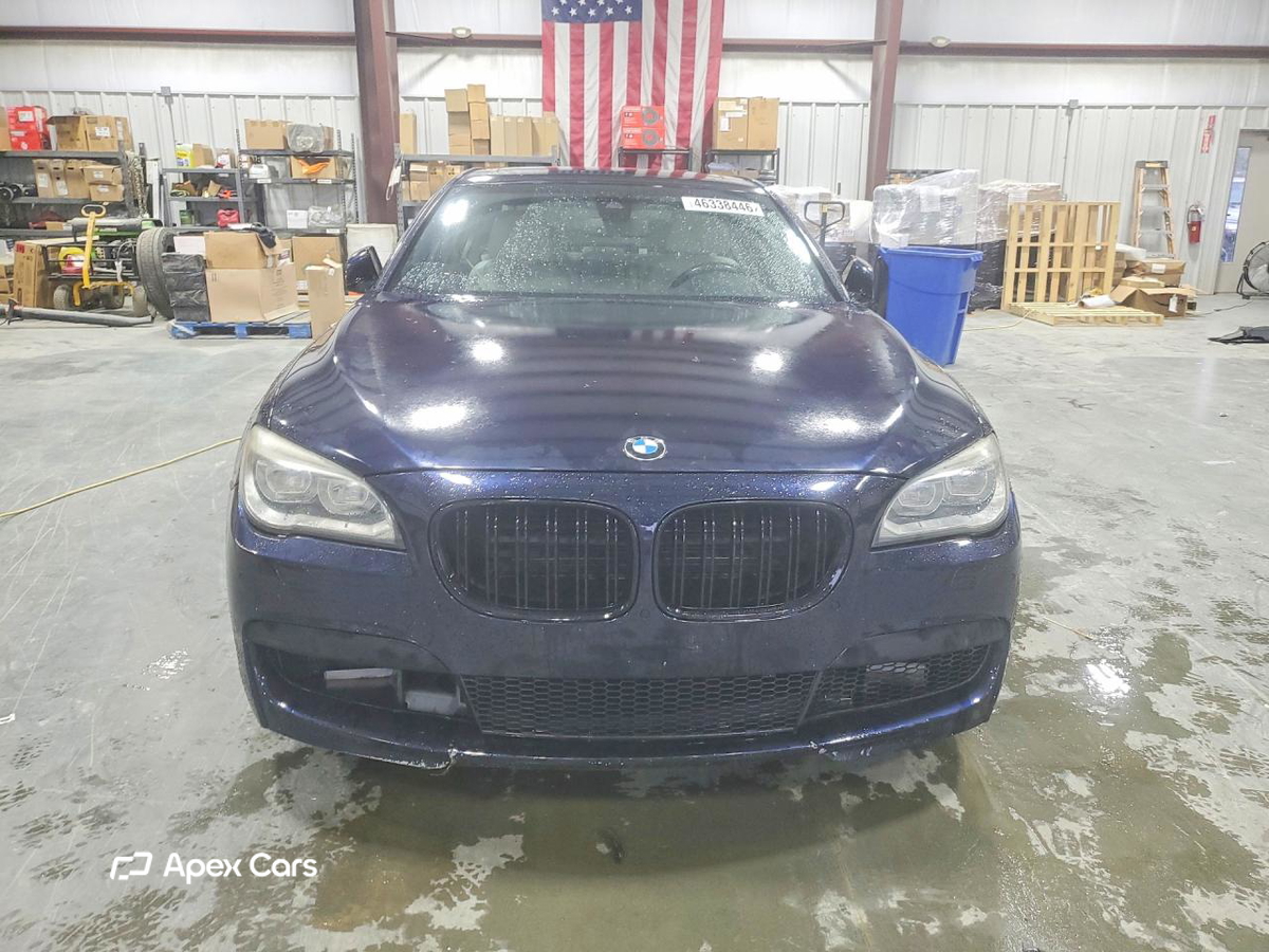 BMW Series 7 2013