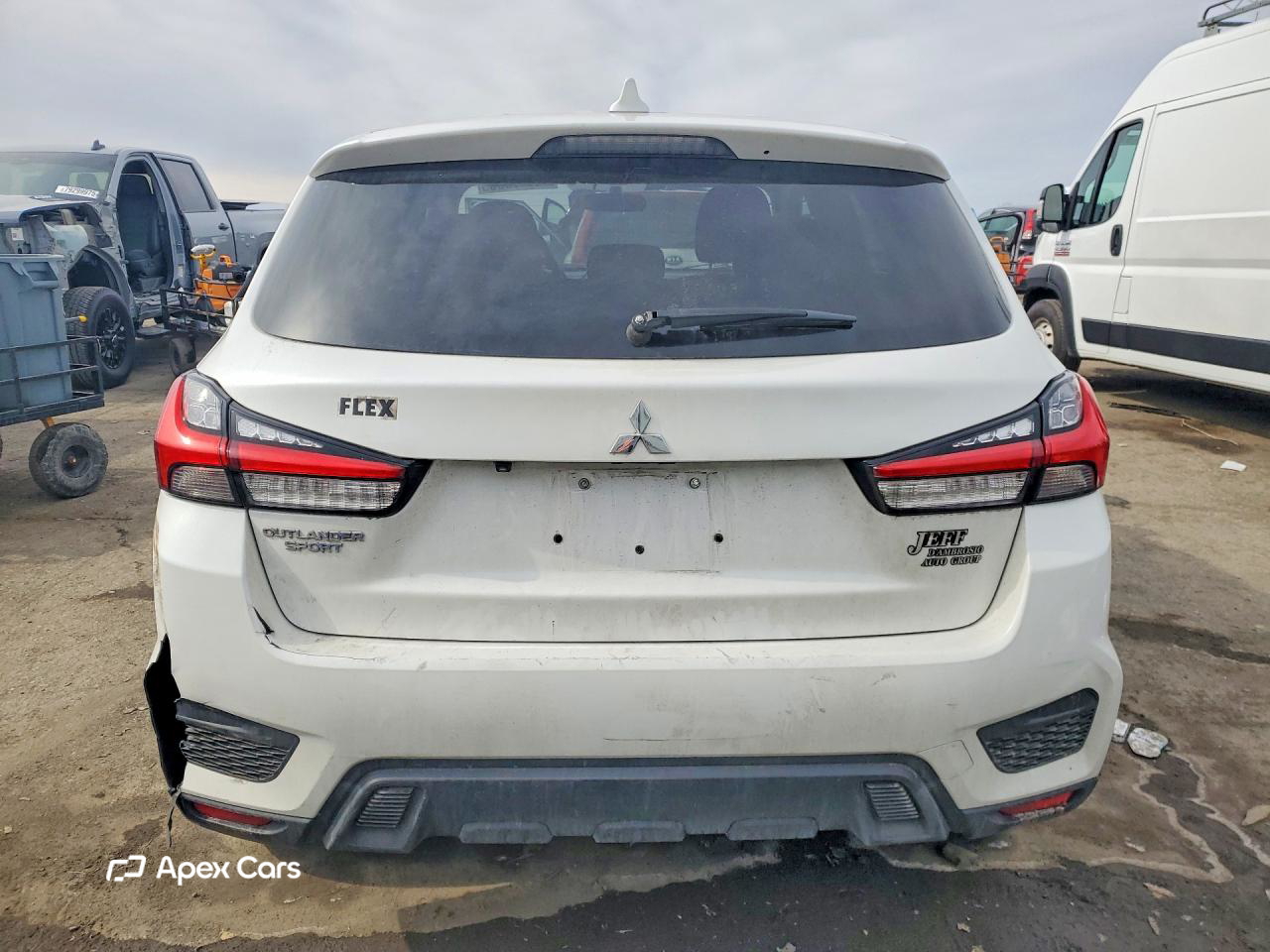 Mitsubishi Outlander 2020