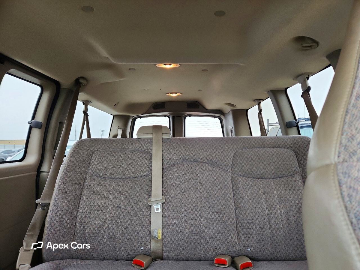 Chevrolet Express 2005