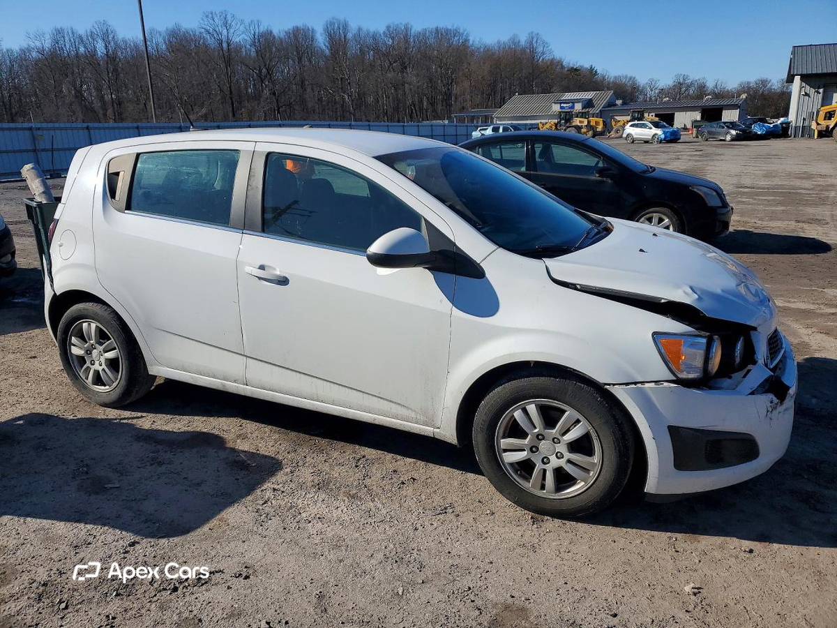 Chevrolet Sonic 2014