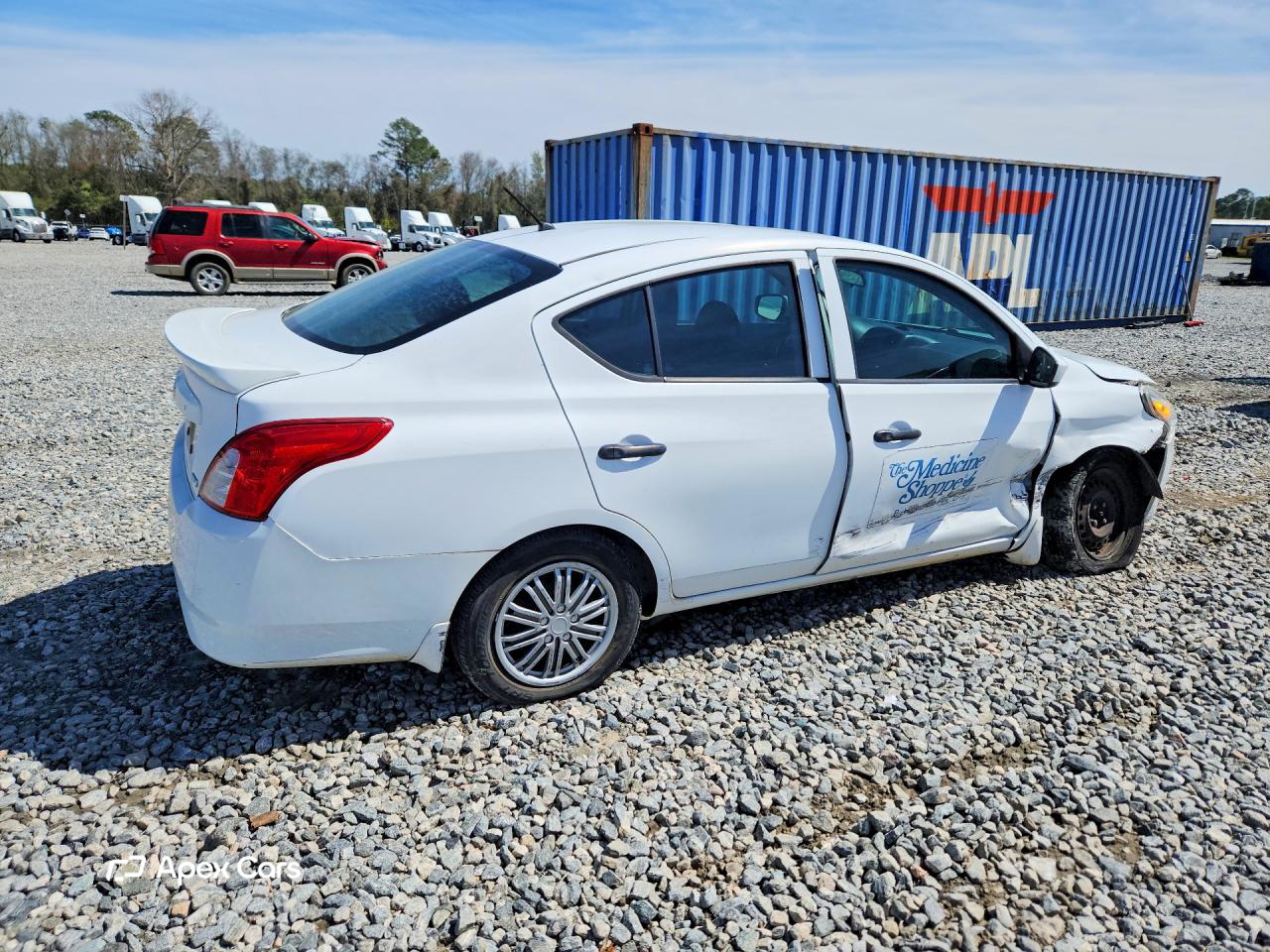 Nissan Versa 2016