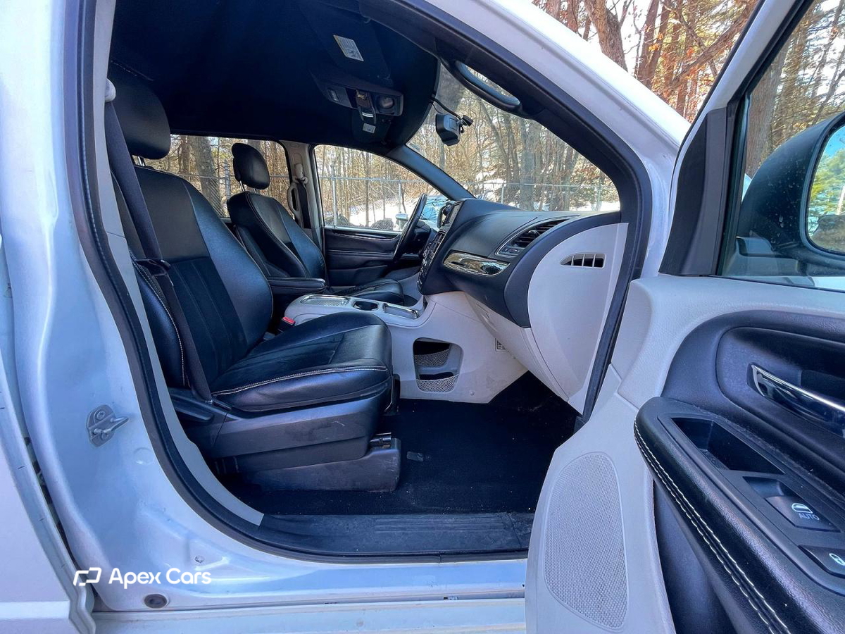 Dodge Caravan 2018