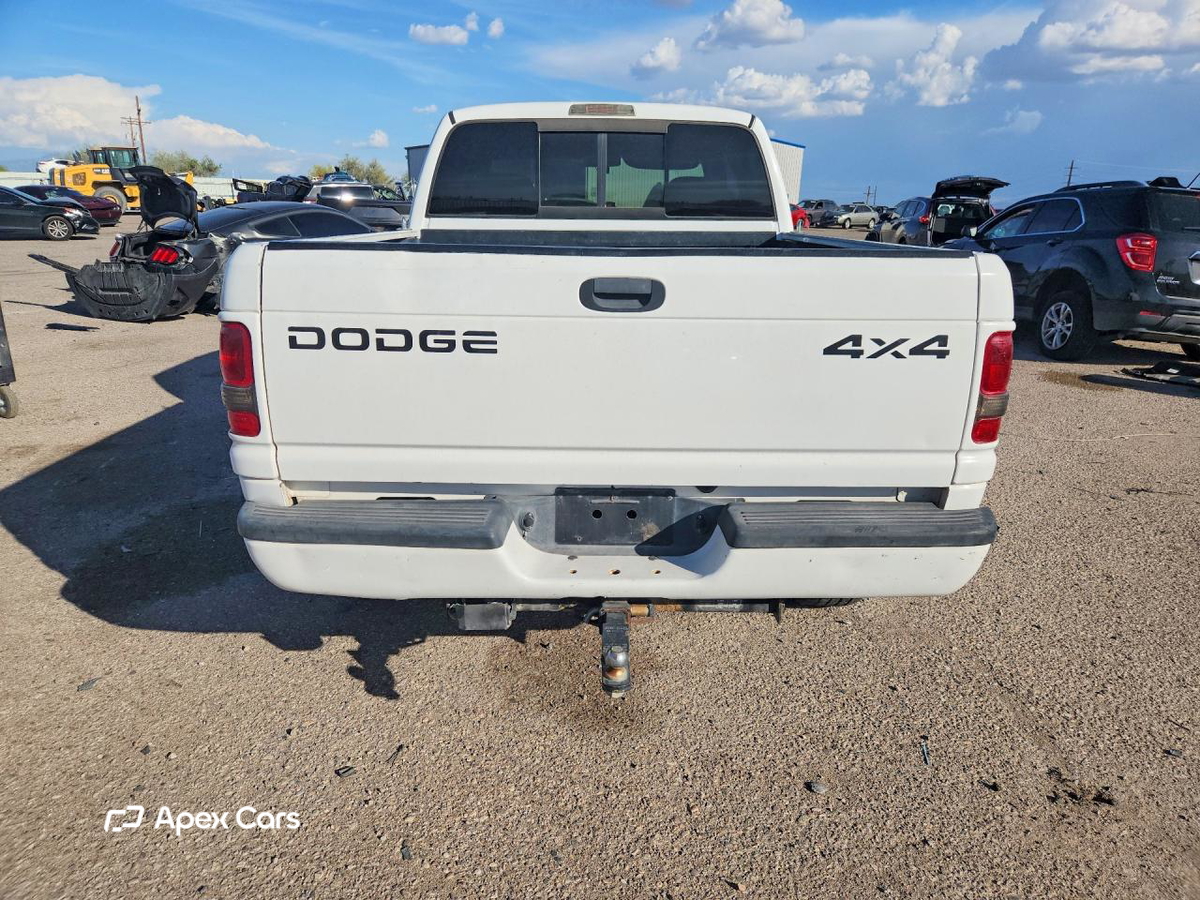 Dodge RAM 2001