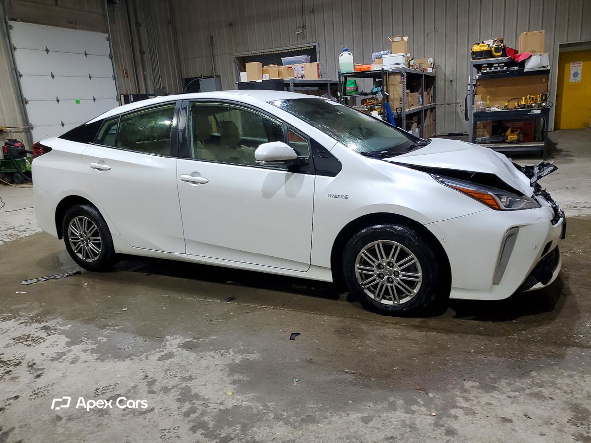 Toyota Prius 2019