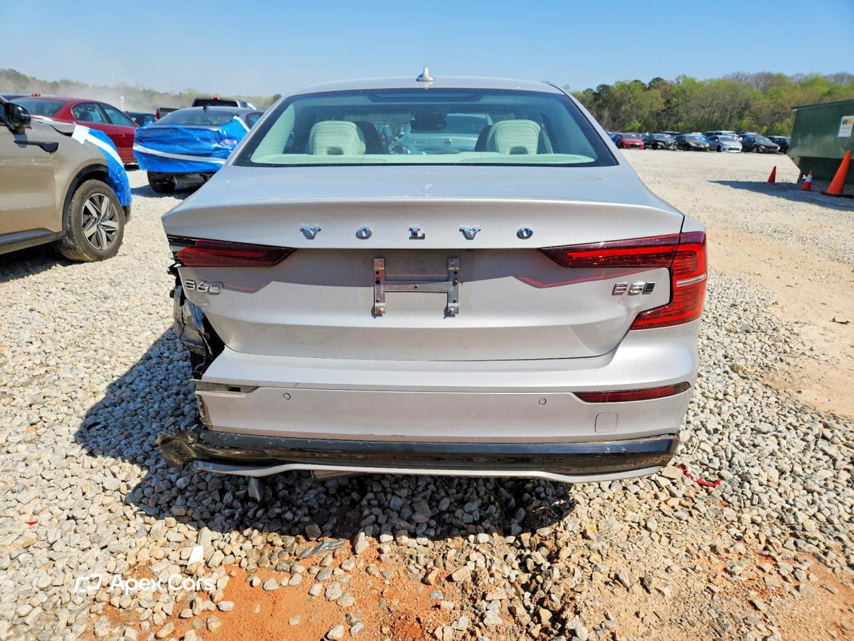 Volvo S60 2024