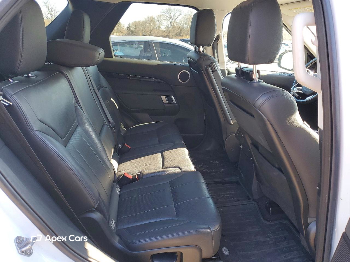 Land Rover Discovery 2018