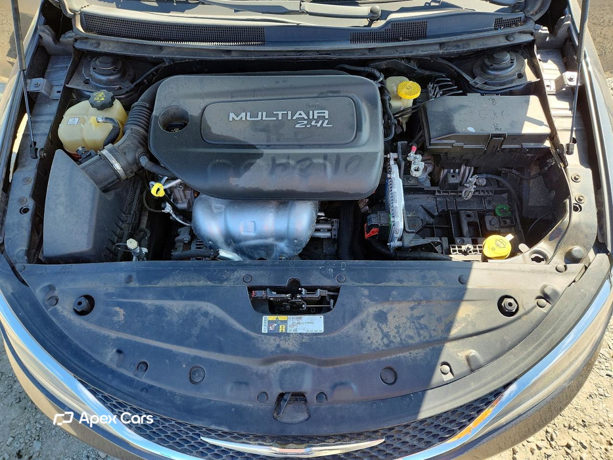 Chrysler 200 2015