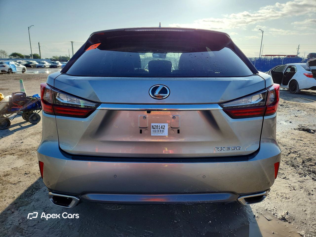 Lexus RX 2019