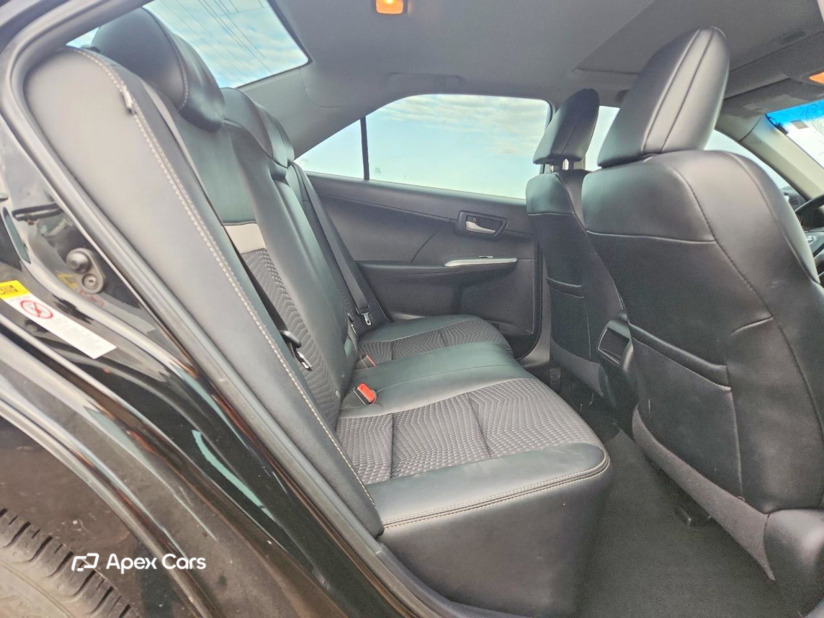 Toyota Camry 2012