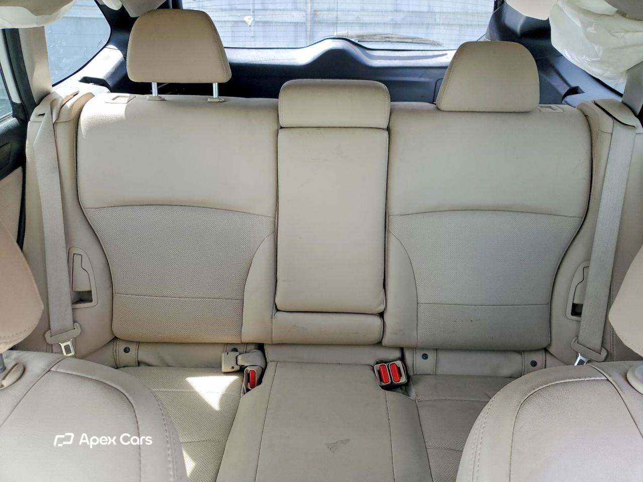 Subaru Outback 2016