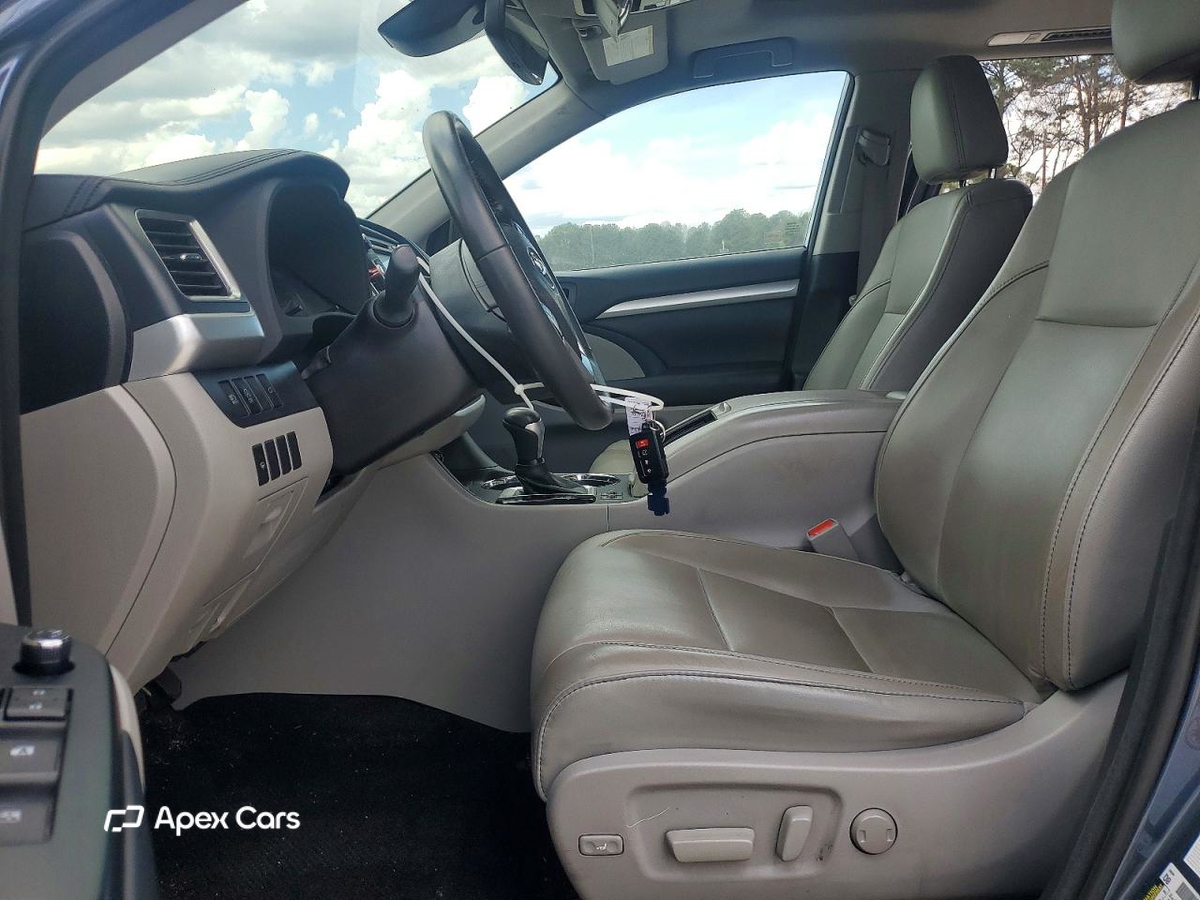 Toyota Highlander 2018