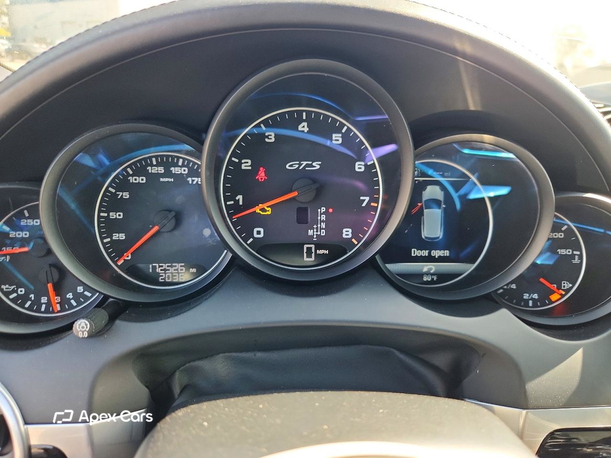 Porsche Cayenne 2016