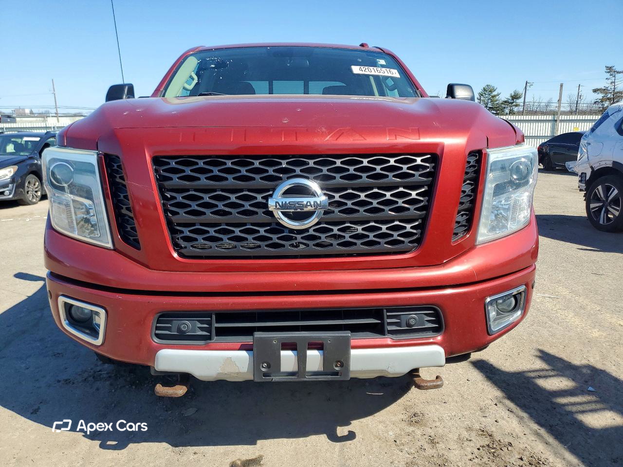 Nissan Titan 2016