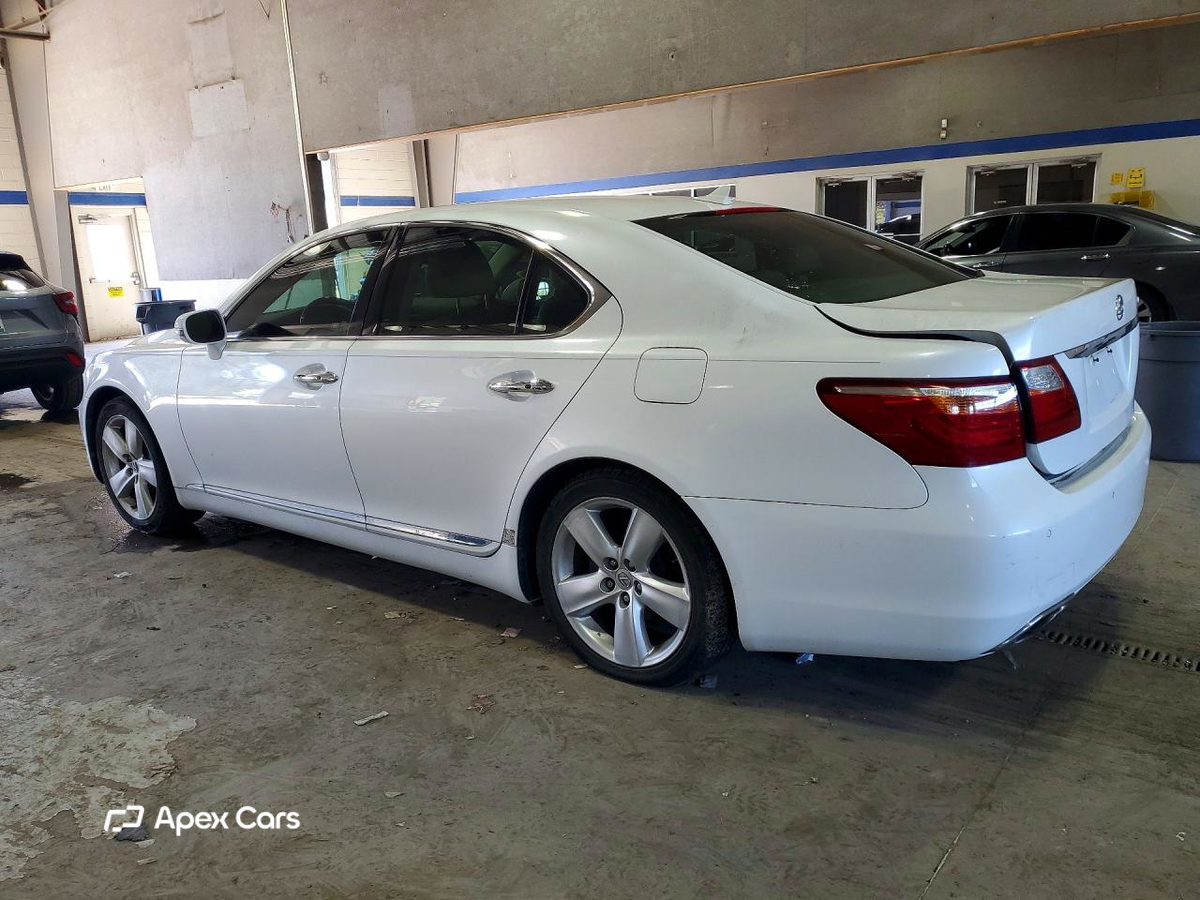 Lexus LS 2011