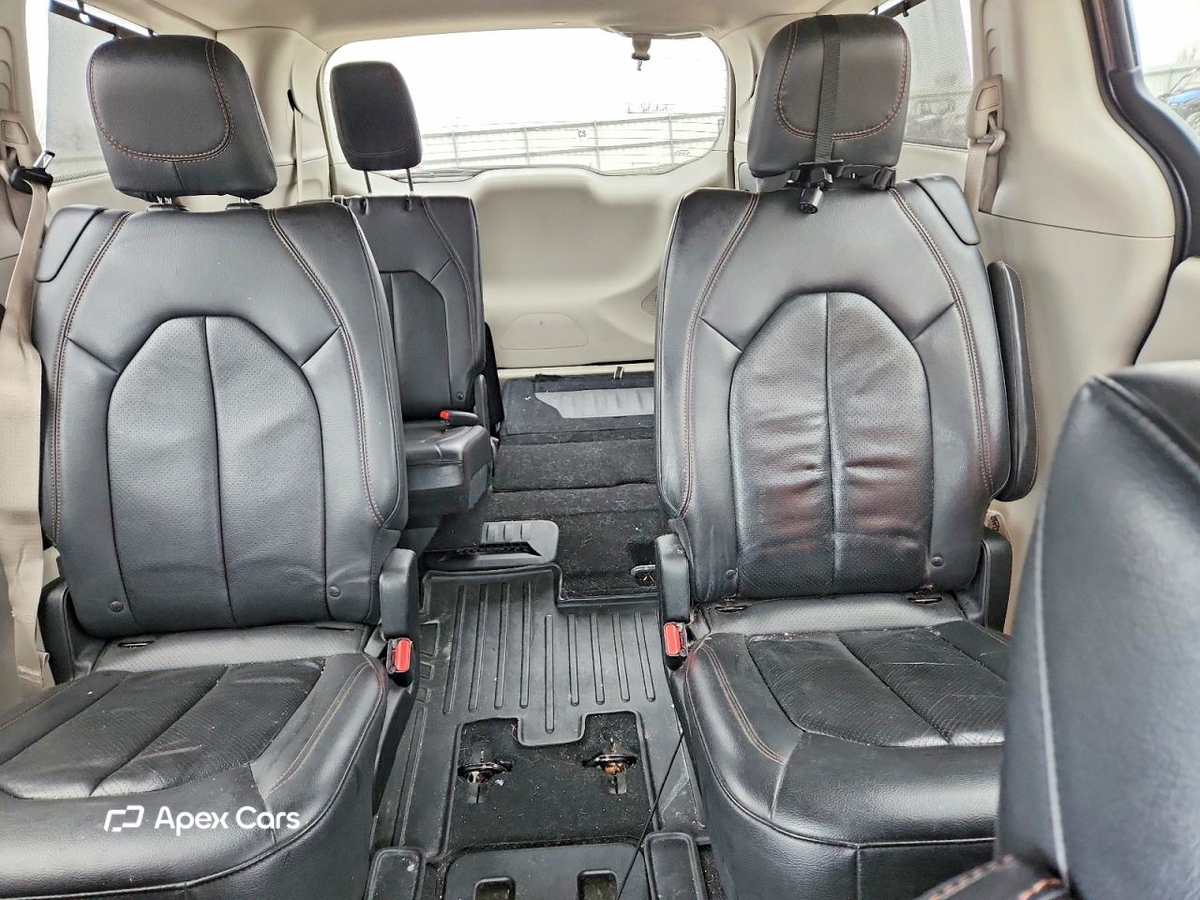 Chrysler Pacifica 2017