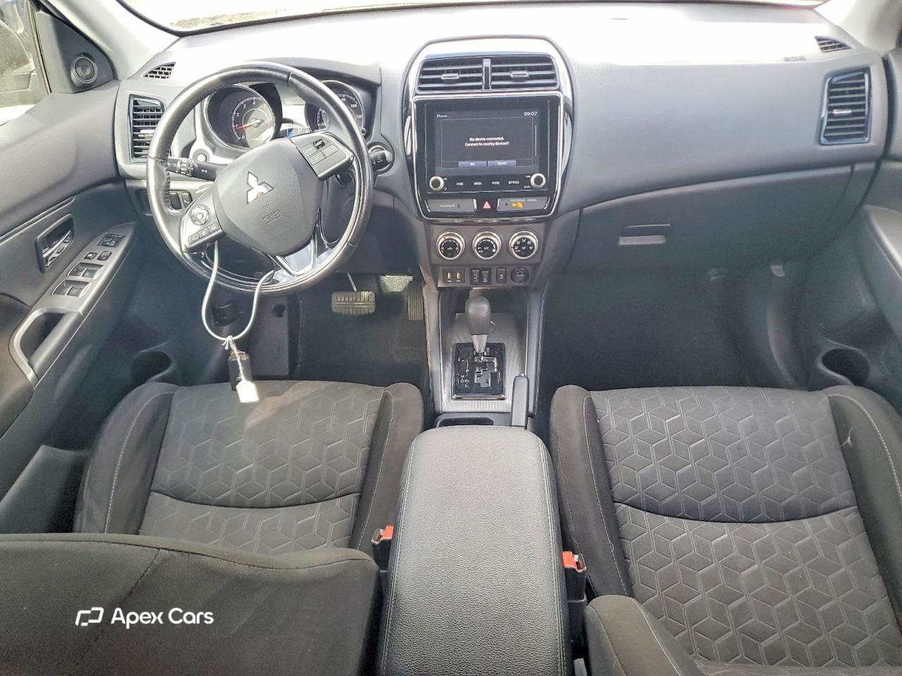 Mitsubishi Outlander 2020