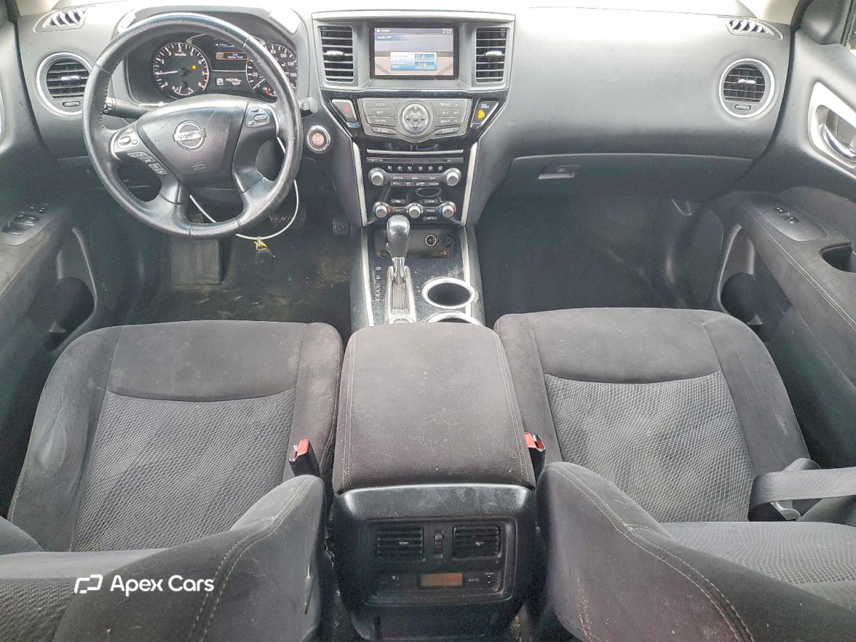 Nissan Pathfinder 2013