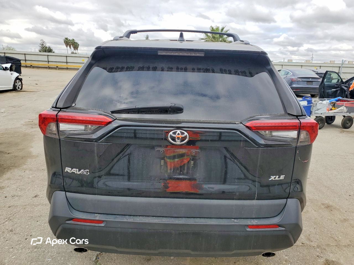 Toyota RAV 4 2021